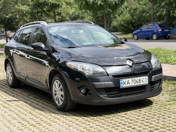 Авто Renault Megane 2011 № 8977112
