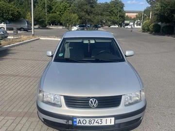 Авто Volkswagen Passat Sedan 1999 № 8977150