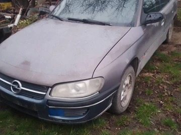 Авто Opel Omega 2000 № 8977182