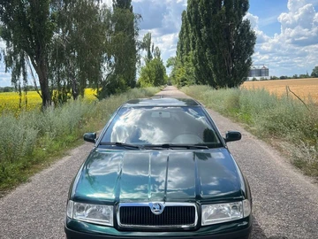 Авто Skoda Octavia 2002 № 8977289