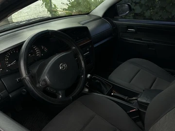 Авто Opel Omega 2002 № 8977379