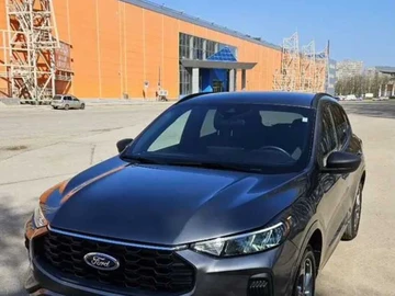 Авто Ford Escape 2024 № 8977396