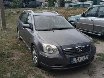Авто Toyota Avensis 2003 № 8977409