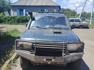 Авто Mitsubishi Pajero 1996 № 8977486