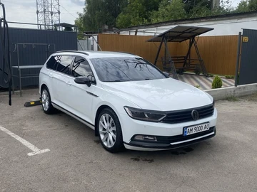 Авто Volkswagen Passat Variant 2015 № 8977513