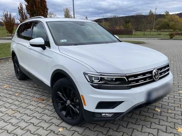 Авто Volkswagen Tiguan 2018 № 8977552