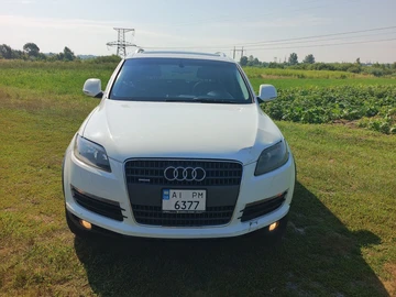 Авто Audi Q7 2007 № 8977575