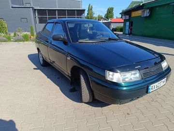 Авто ВАЗ 2110 2001 № 8977583