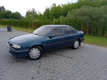 Авто Opel Vectra 1995 № 8977585
