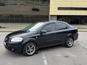 Авто Chevrolet Aveo 2008 № 8977676
