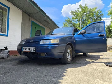 Авто ВАЗ 2110 2005 № 8977785