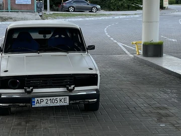 Авто ВАЗ 2105 1991 № 8977821