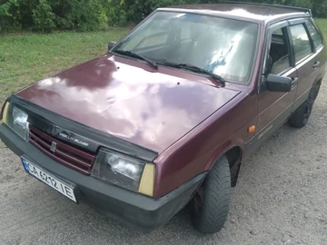 Авто ВАЗ 2109 1995 № 8977827