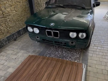 Авто BMW 3 Серия 1985 № 8977882