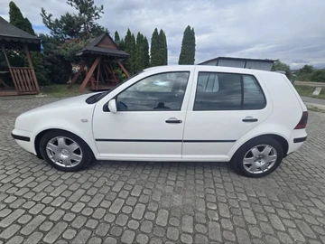 Авто Volkswagen Golf 2001 № 8977884