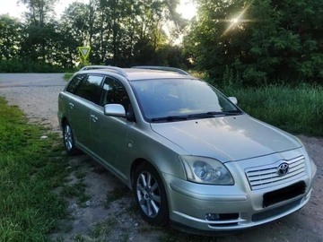 Авто Toyota Avensis 2004 № 8977915