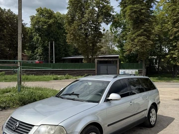 Авто Volkswagen Passat Variant 2004 № 8978100