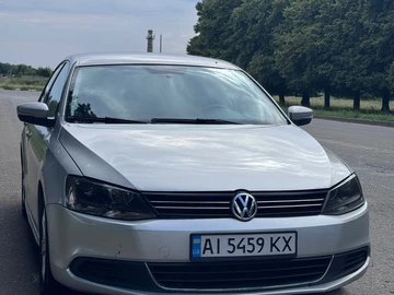 Авто Volkswagen Jetta 2012 № 8978108