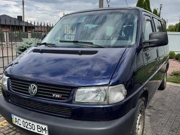 Авто Volkswagen Multivan 2000 № 8978130