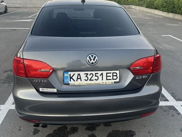 Авто Volkswagen Jetta 2011 № 8978151