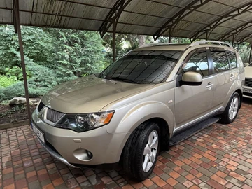 Авто Mitsubishi Outlander 2008 № 8978310