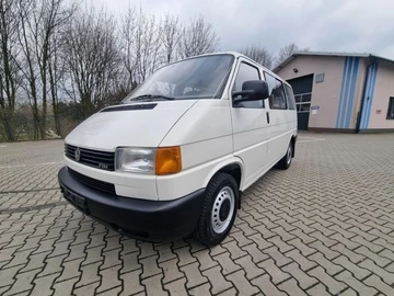 Авто Volkswagen Transporter 2002 № 8978333