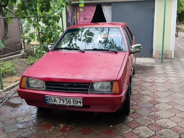 Авто ВАЗ 21099 1995 № 8978401