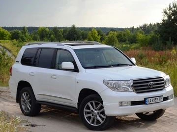 Авто Toyota Land Cruiser 200 2011 № 8978525