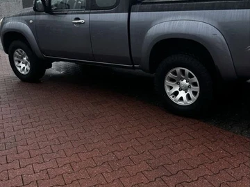 Авто Mazda 121 2007 № 8978554