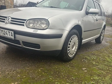 Авто Volkswagen Golf 2002 № 8978638