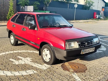 Авто ВАЗ 2109 1992 № 8978806