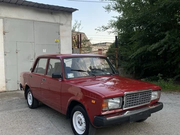 Авто ВАЗ 2107 1994 № 8978861