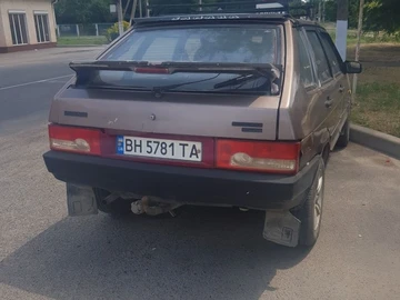Авто ВАЗ 2109 1991 № 8978876
