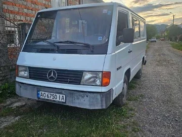 Авто Mercedes Mb 1995 № 8978941