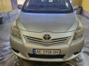 Авто Toyota Verso 2010 № 8978994