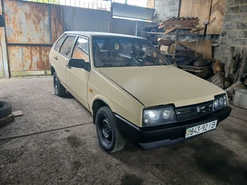 Авто ВАЗ 2109 1987 № 8979135