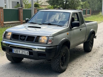 Авто Nissan Navara 2003 № 8979279