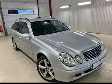 Авто Mercedes Mb 2003 № 8979318