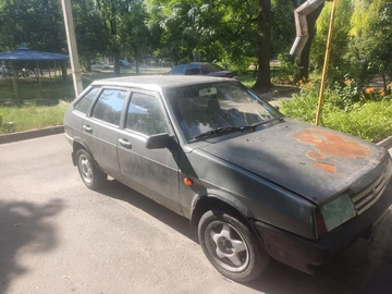Авто ВАЗ 2109 1995 № 8979326