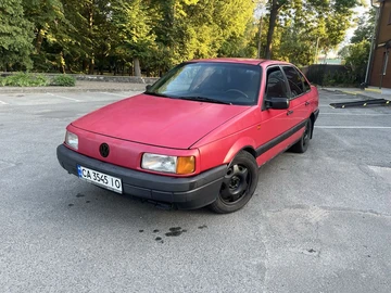 Авто Volkswagen Passat Sedan 1993 № 8979466