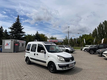 Авто Renault Kangoo Passenger 2005 № 8979657