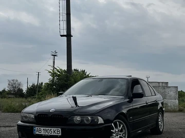 Авто BMW 5 Серия 2002 № 8979873