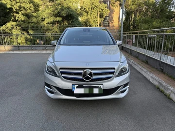 Авто Mercedes Mb 2015 № 8979877