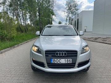 Авто Audi Q7 2006 № 8979939