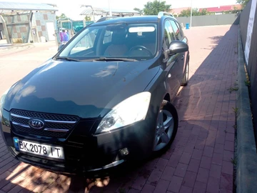 Авто KIA Cee X27 D 2008 № 8979958