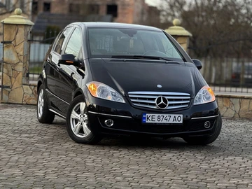 Авто Mercedes A Серия 2010 № 8979966