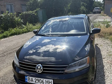 Авто Volkswagen Jetta 2015 № 8979969