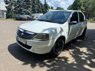 Авто Renault Logan 2010 № 8980030
