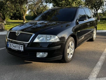 Авто Skoda Octavia 2004 № 8980043