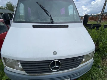 Авто Mercedes Mb 1998 № 8980142